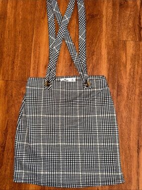 Hollister Womens Black Houndstooth Suspender Mini Skirt Size XS